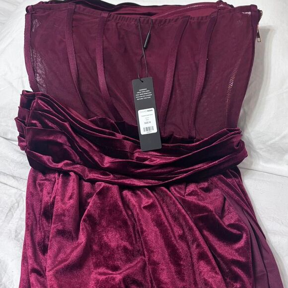 FASHION NOVA NWT Medium Velvet Formal Embellished Women's Maroon Wine Red Dress - Picture 4 of 5